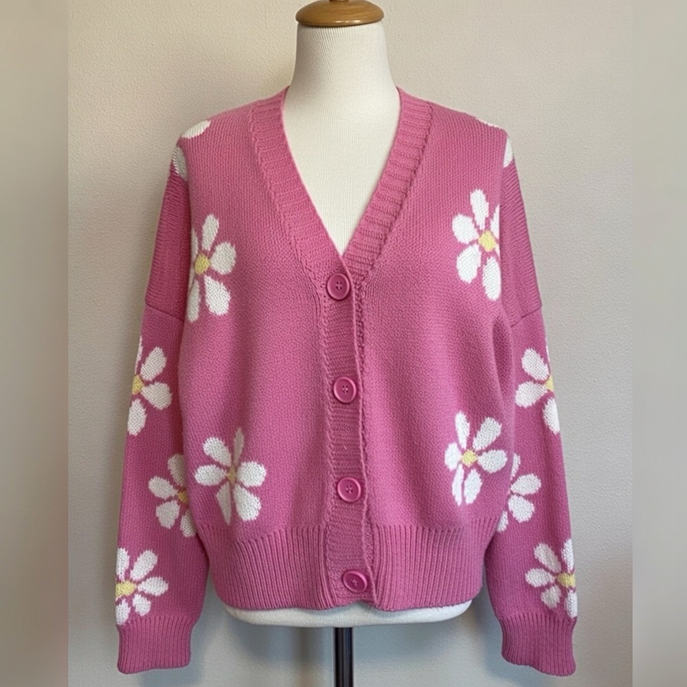 Rue21 Pink Daisy Cardigan Sweater